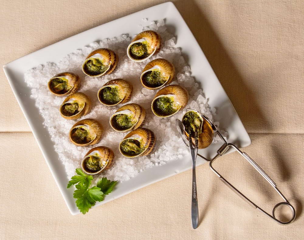 Как да приготвим охлюви по бургундски?